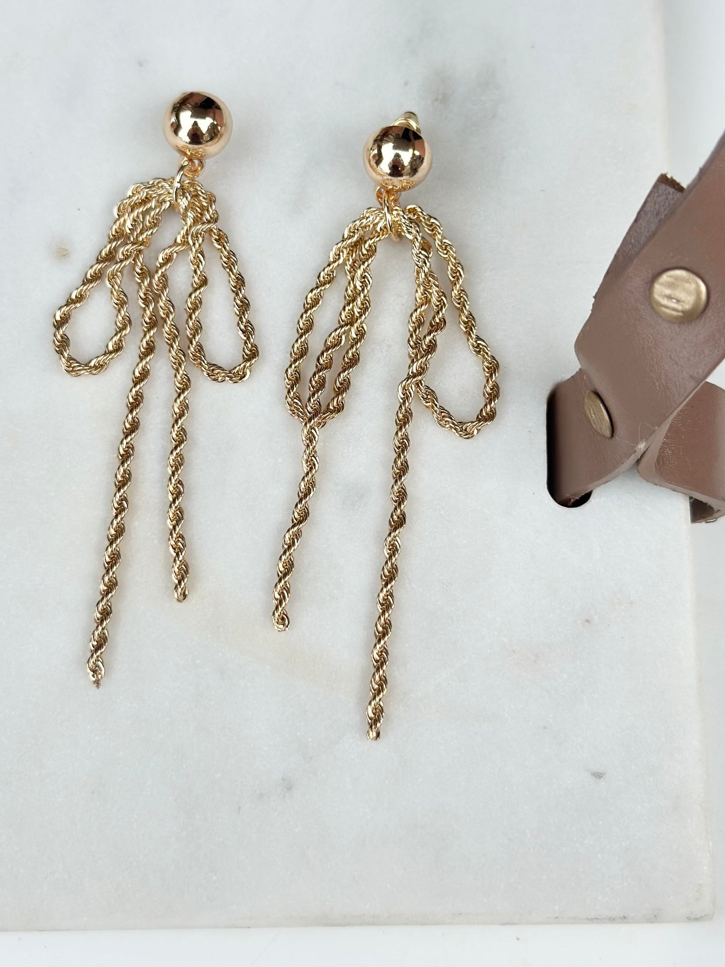 rope texture bow earrings