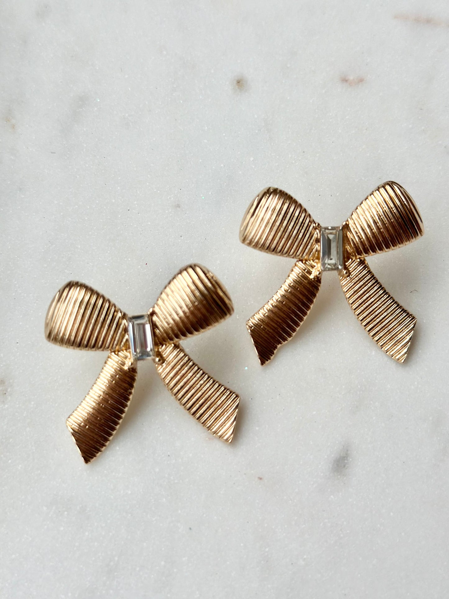 textured bow & baguette earrings