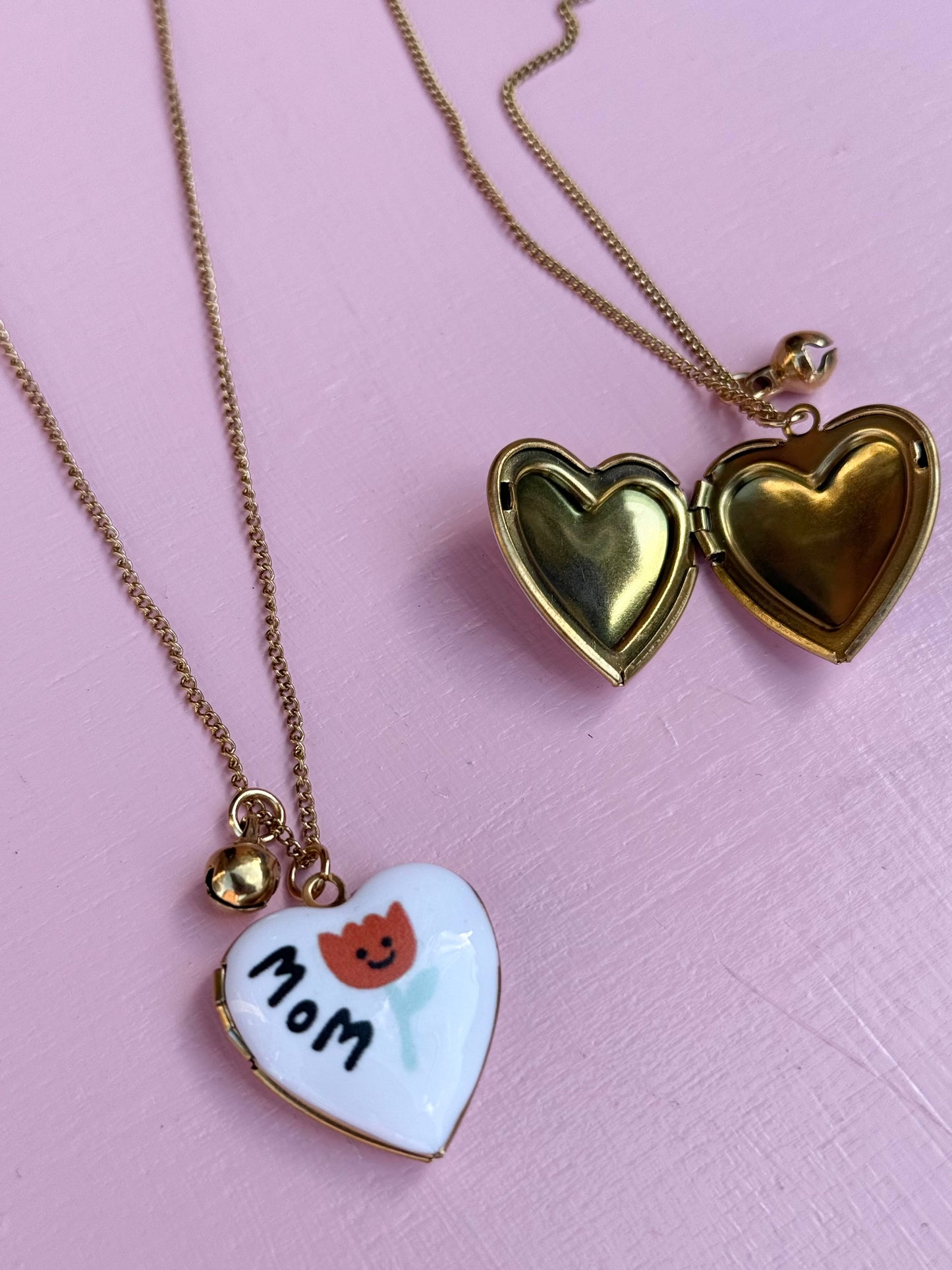the mom bea heart shaped locket necklace