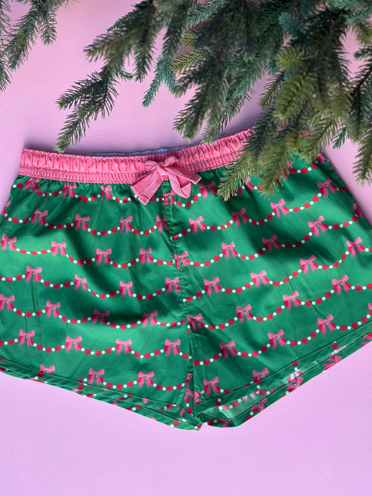 bow garland lounge shorts