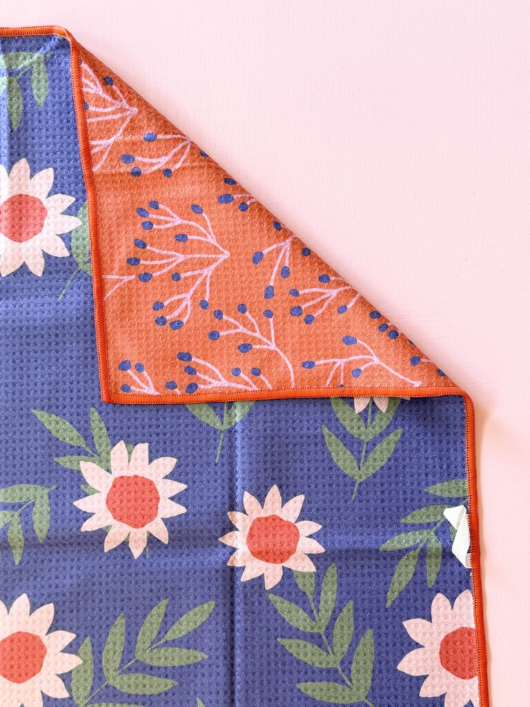 wildwood landing hand towel - gia