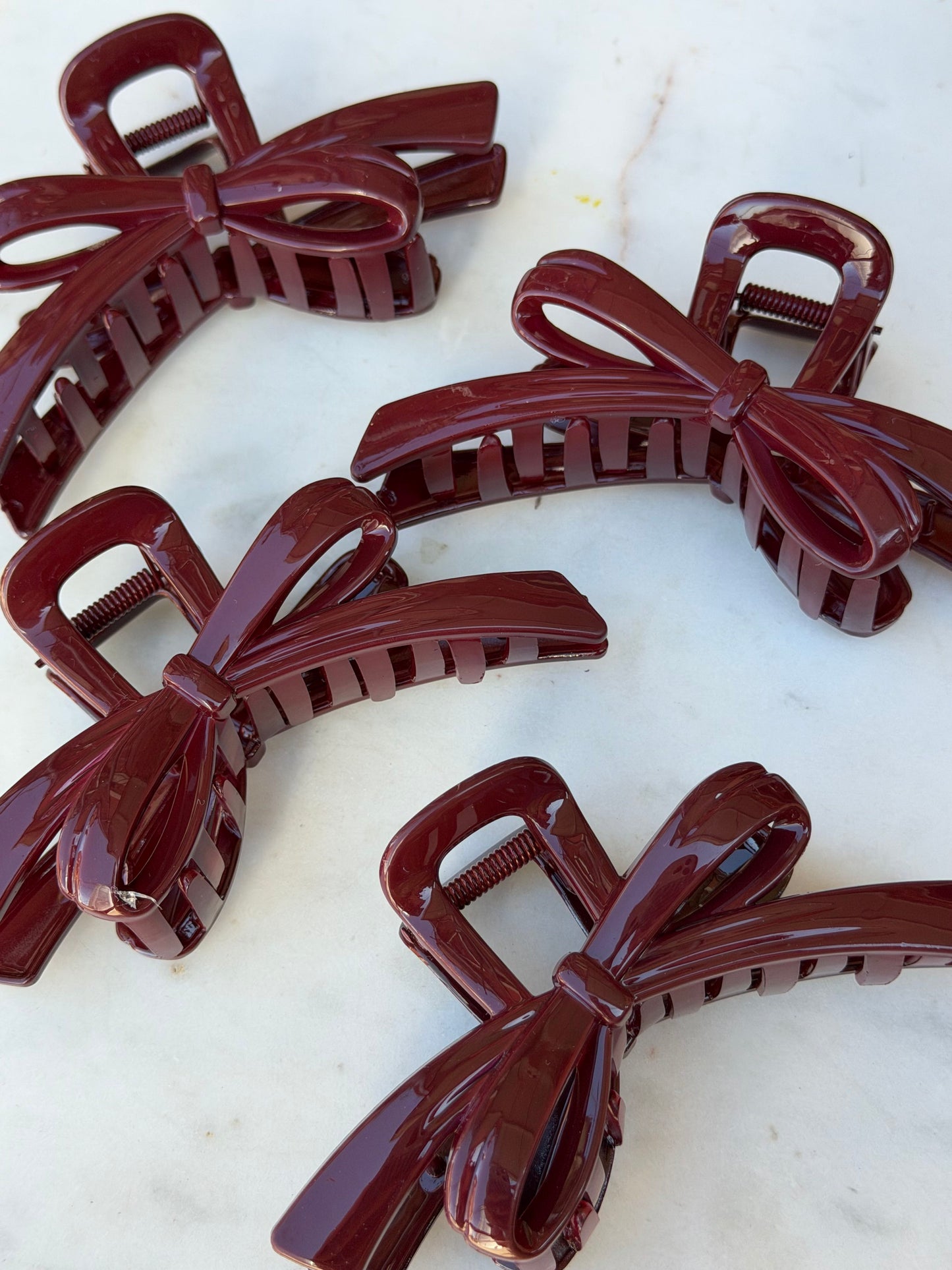 cardinal ties claw clip