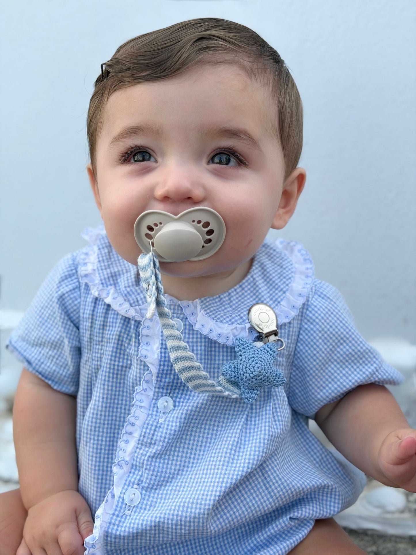 crochet paci clip - star