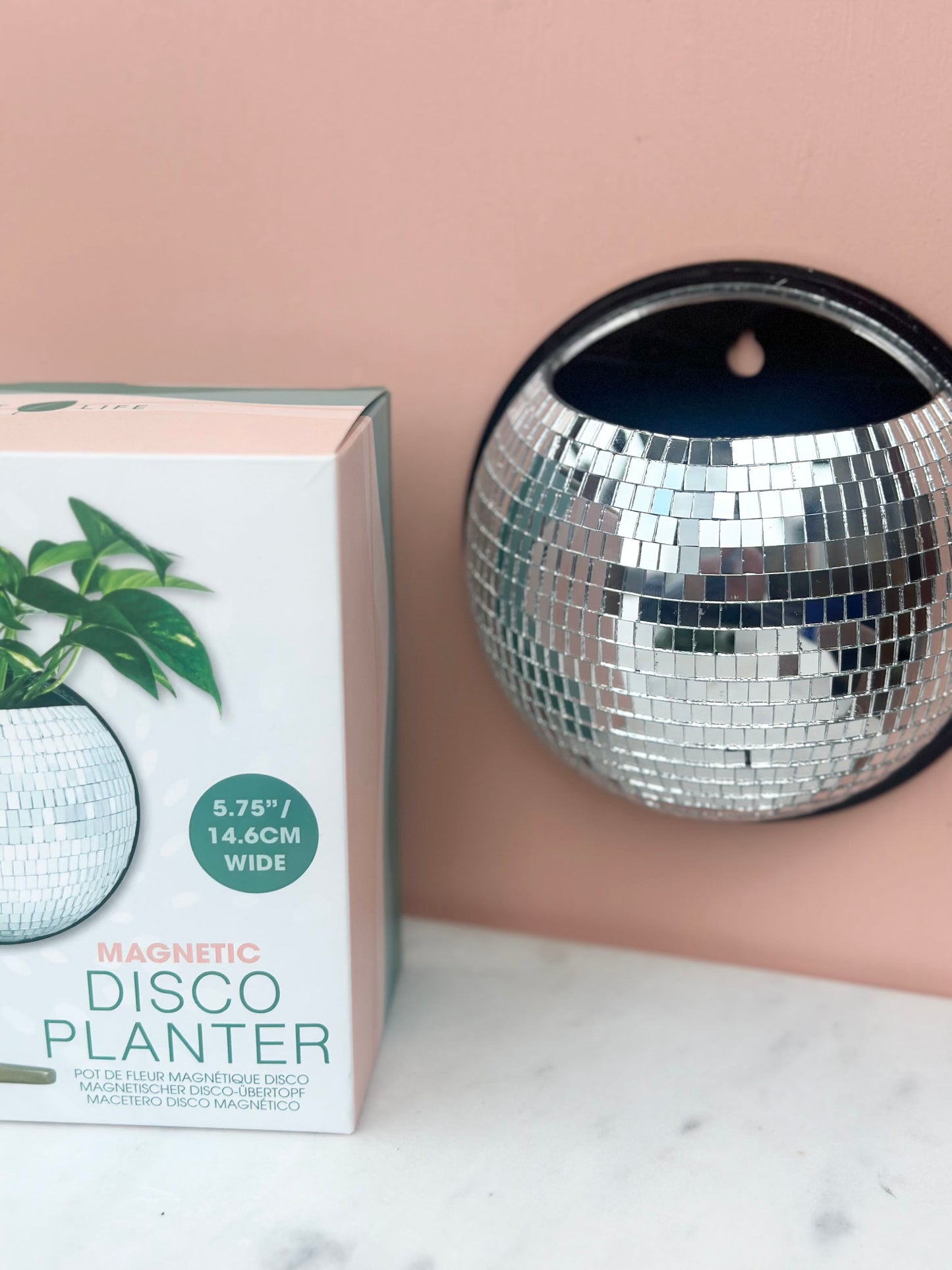 magnetic disco planter