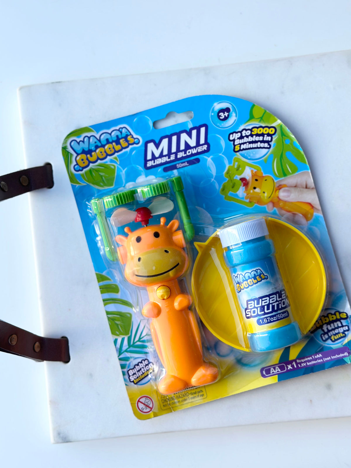 giraffe bubble blower