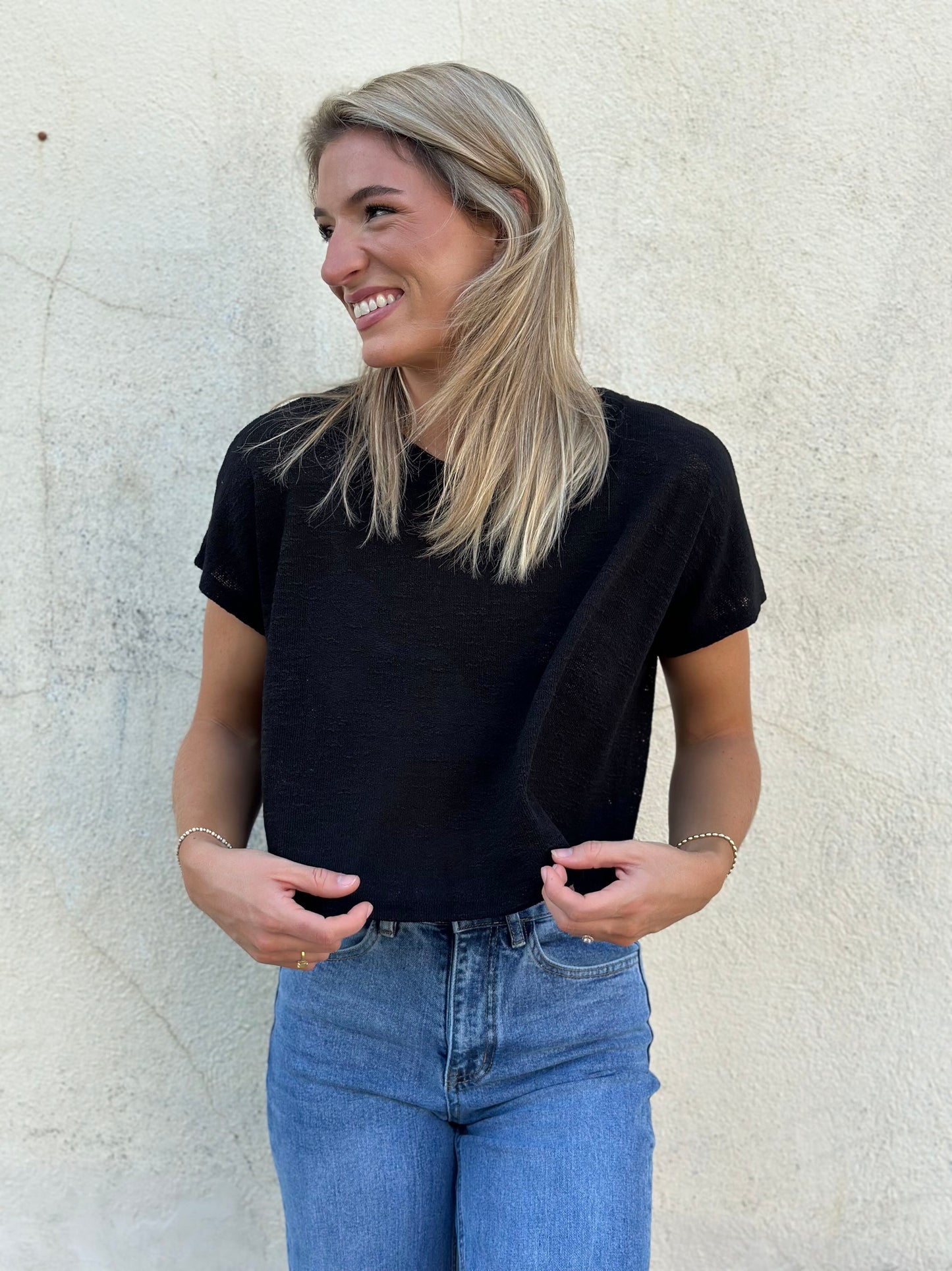 the mae top in black