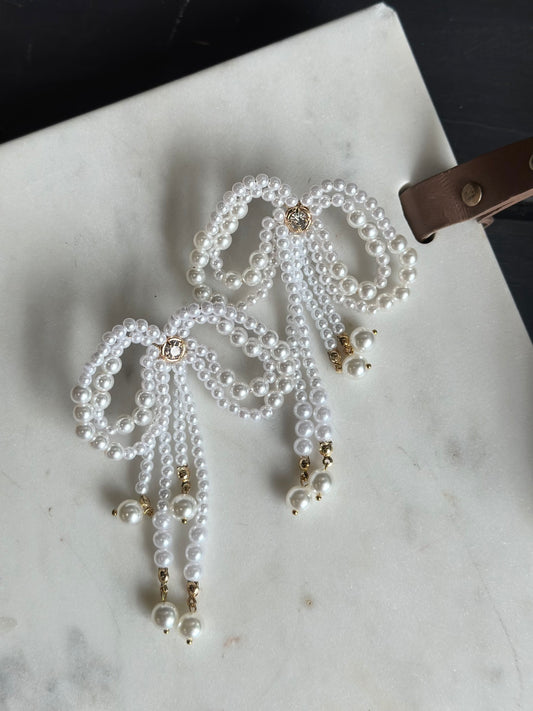 the dale bow earrings