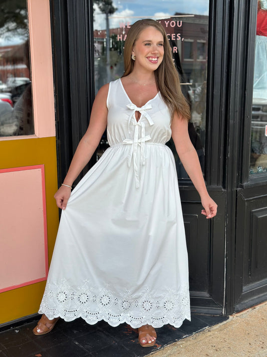 the evie eyelet hem dress