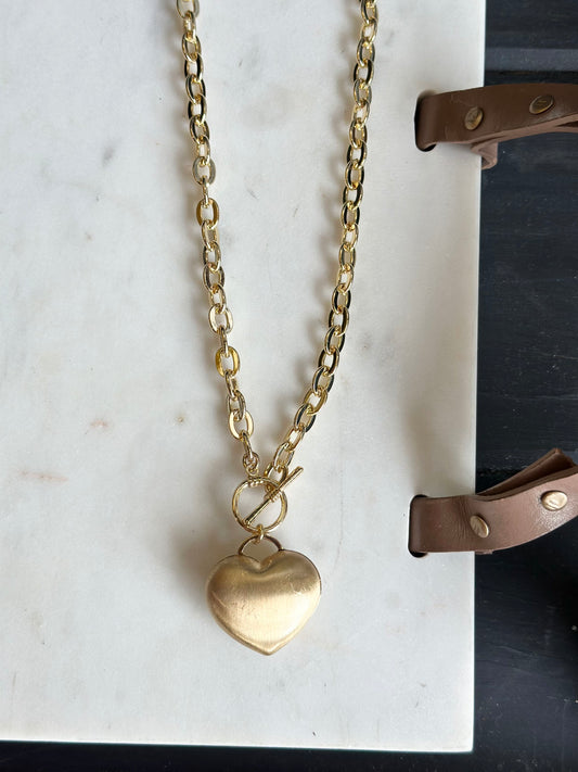 the solid love necklace