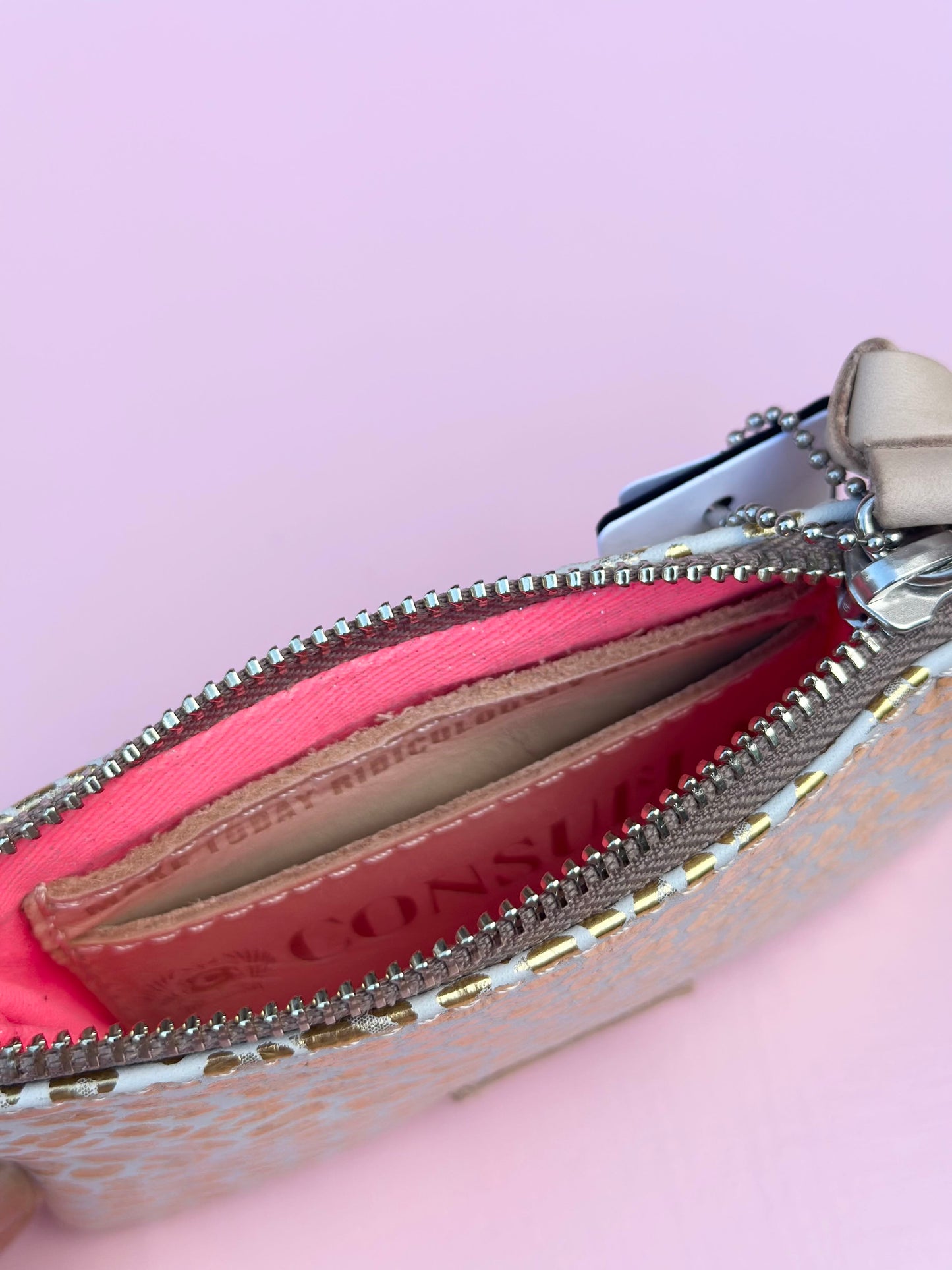 CONSUELA Pouch - kit