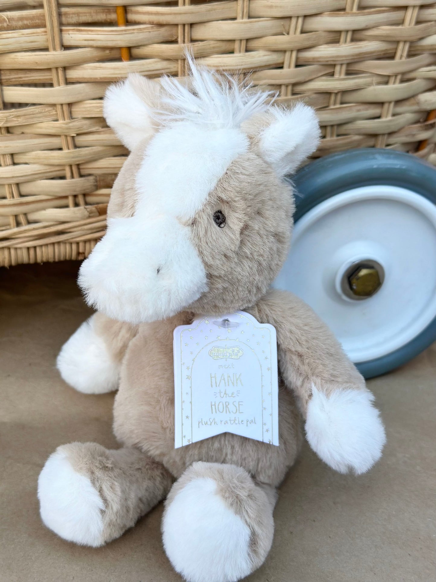 hank the horse- rattle