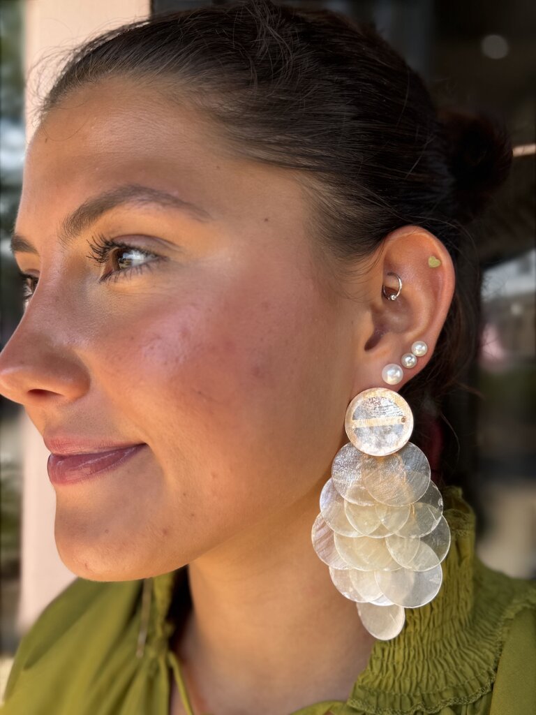 the vivi earrings