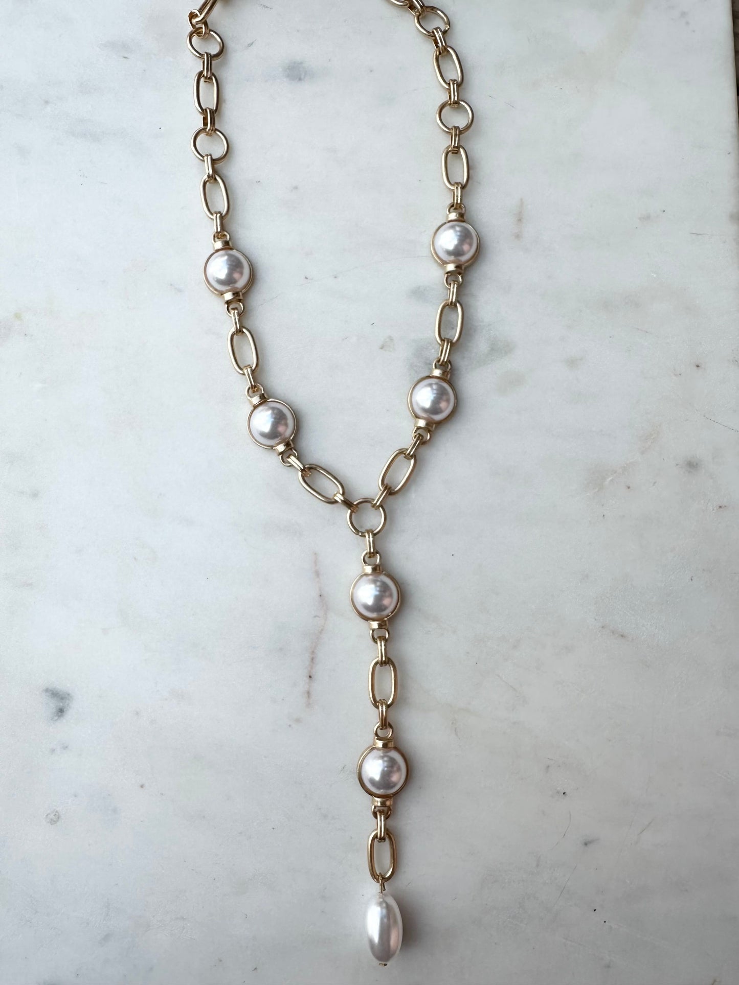 the eras necklace