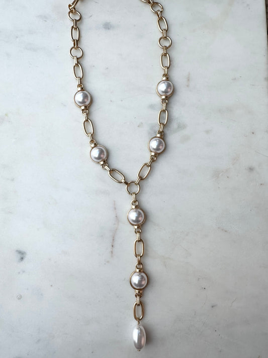the eras necklace