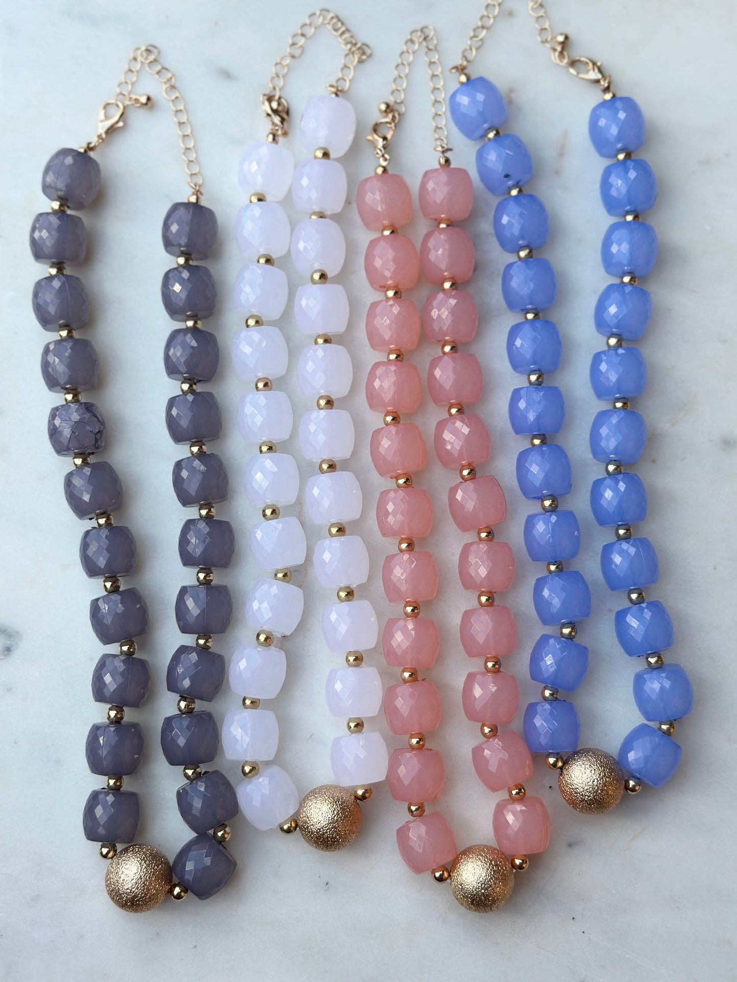 the indi necklace