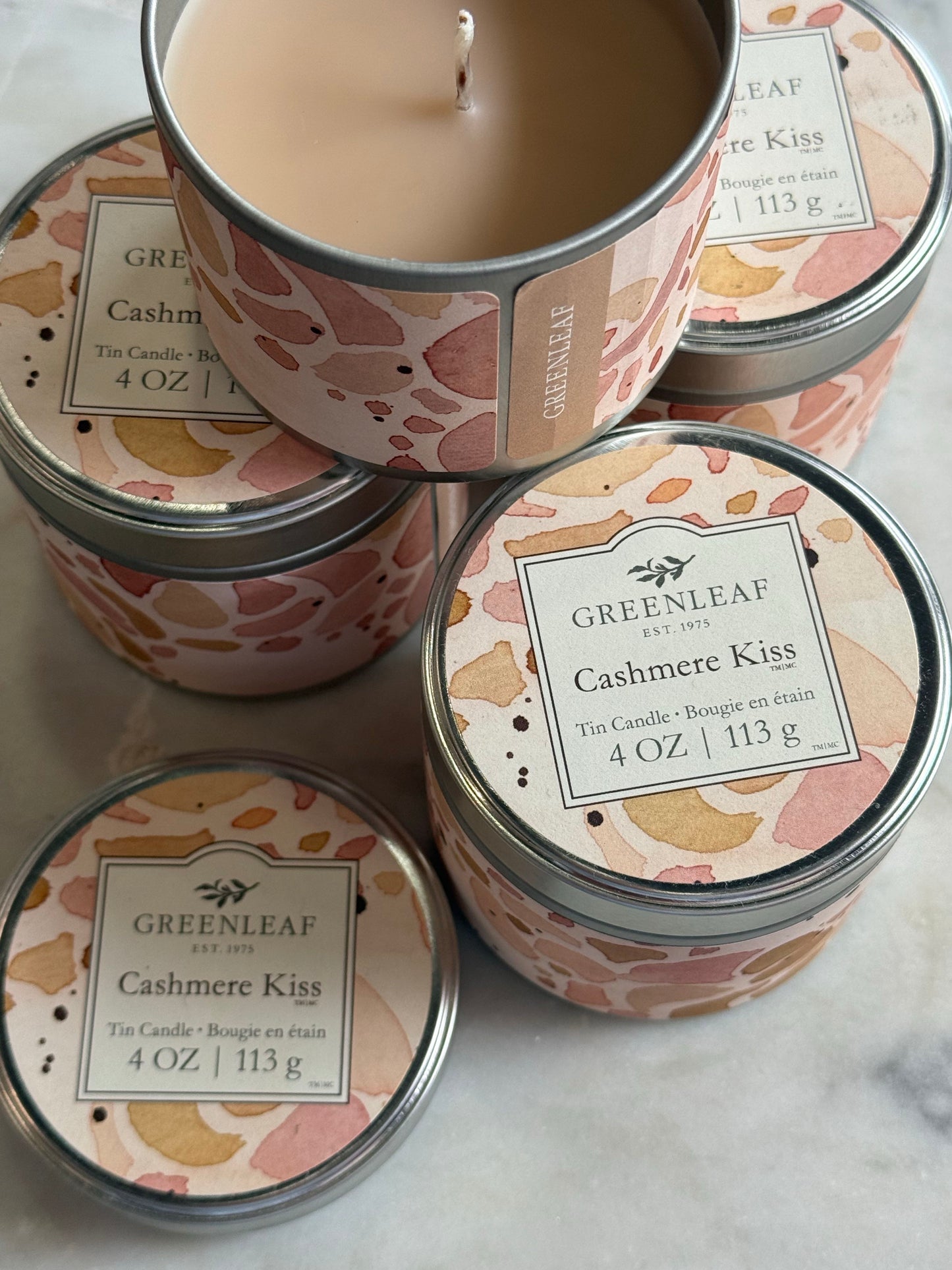 cashmere kiss - tin candle