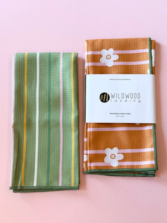 wildwood landing hand towel - lean and green