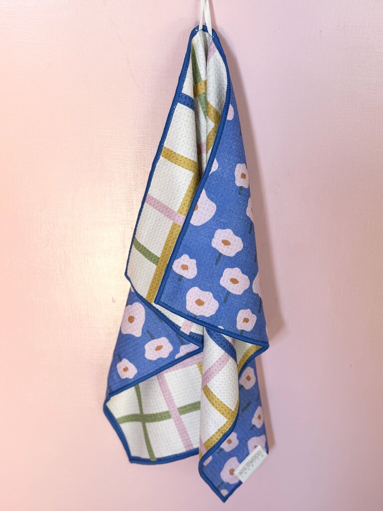 wildwood landing hand towel - blue poppies