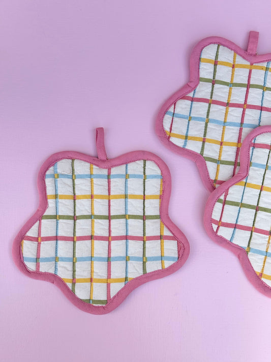 the carrie lee pot holder