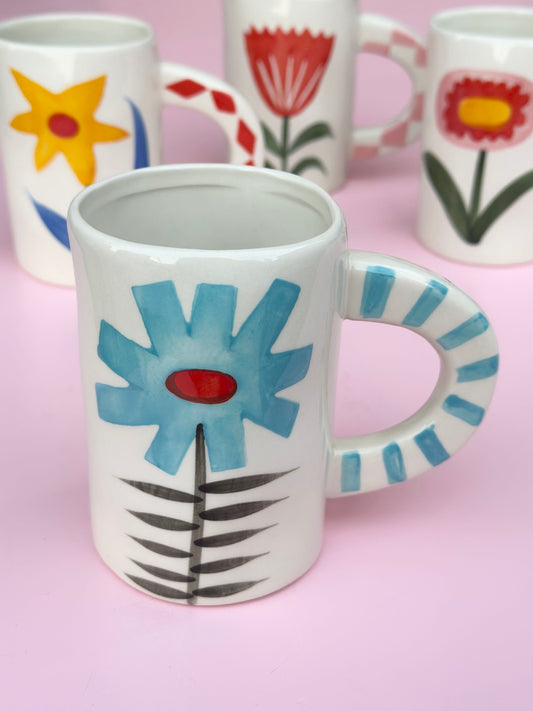the bloom mug - blue