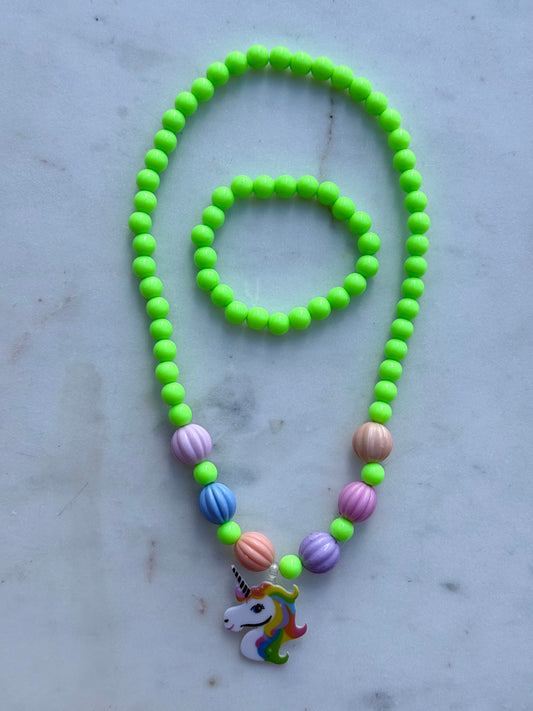 the ellie mac necklace and bracelet set