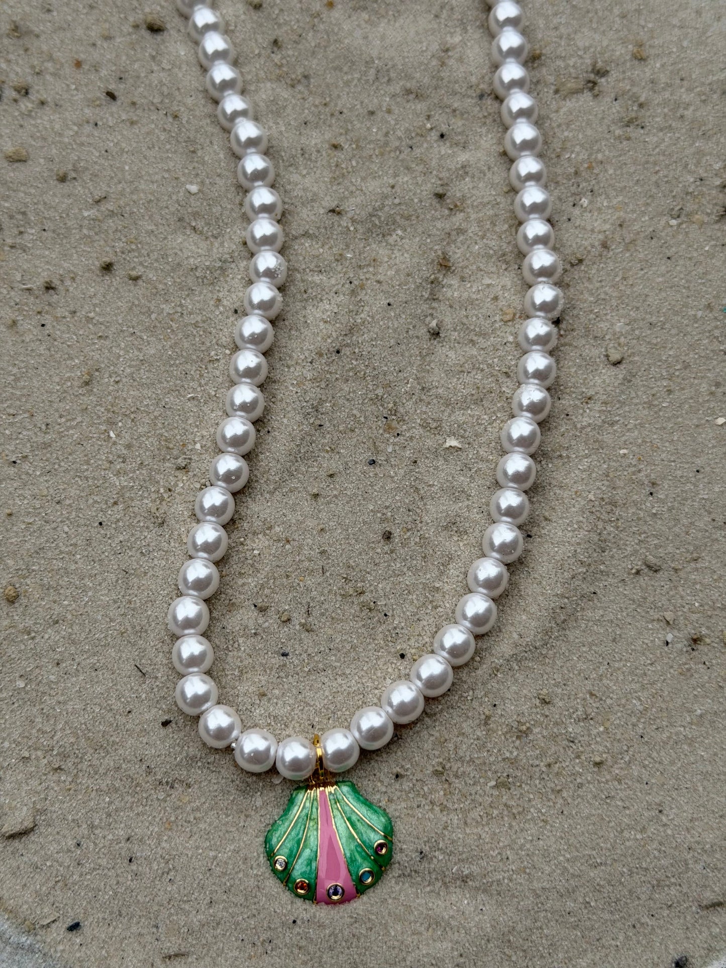 colorful seashell pearl necklace