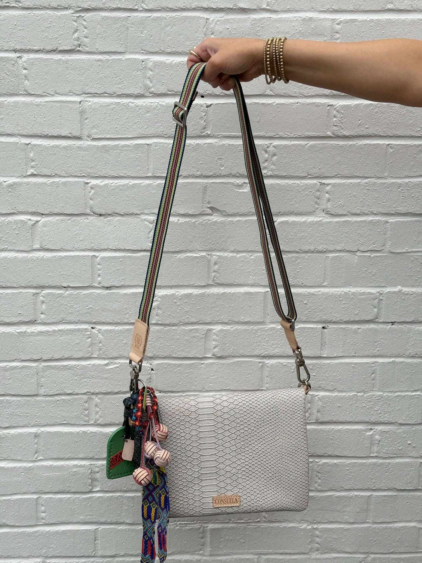 metro crossbody - thunderbird