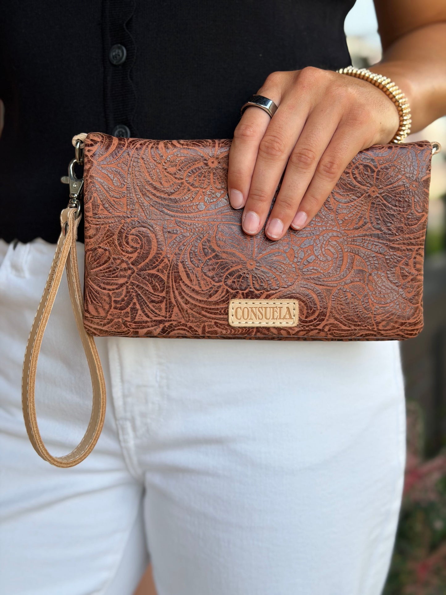 uptown crossbody - sally