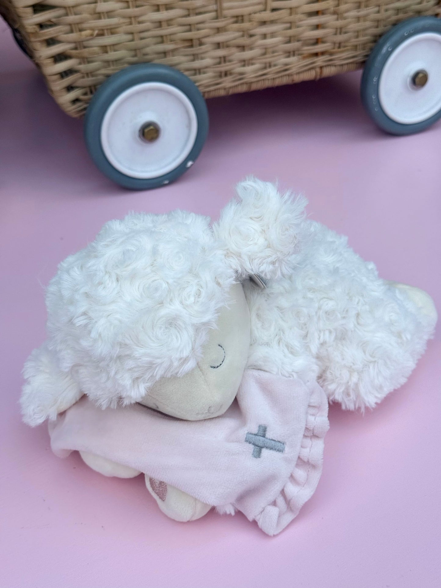 goodnight prayer mechanical lamb - pink