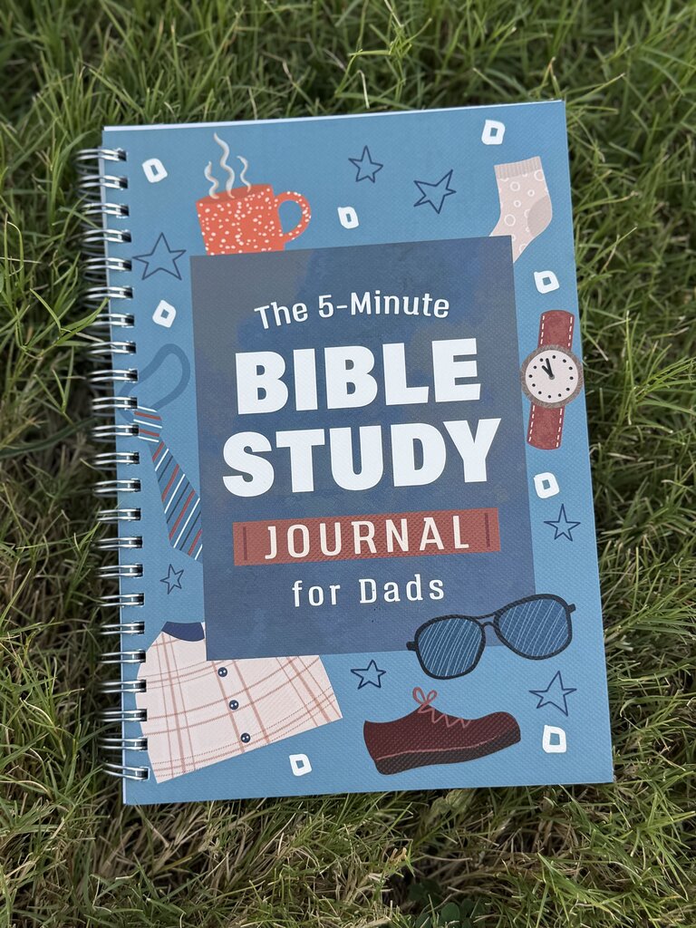 the 5 minute bible study journal for dads