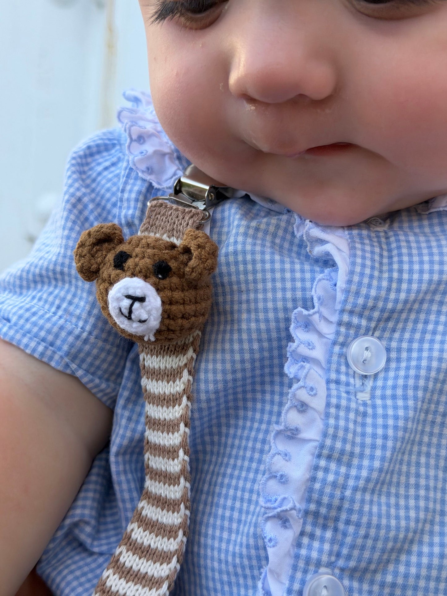 crochet paci clip - bear