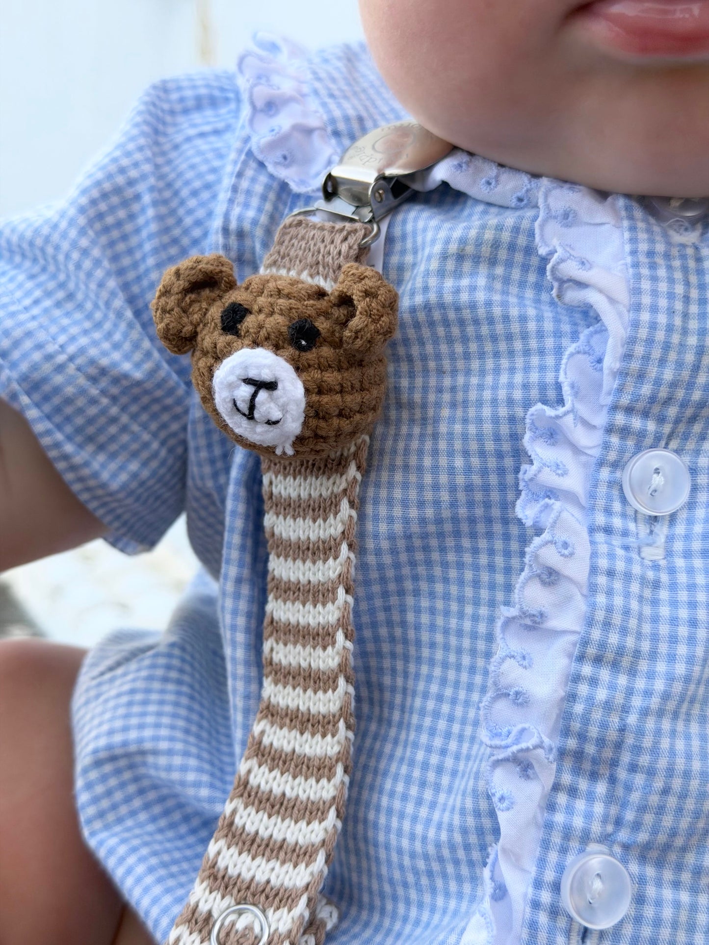 crochet paci clip - bear
