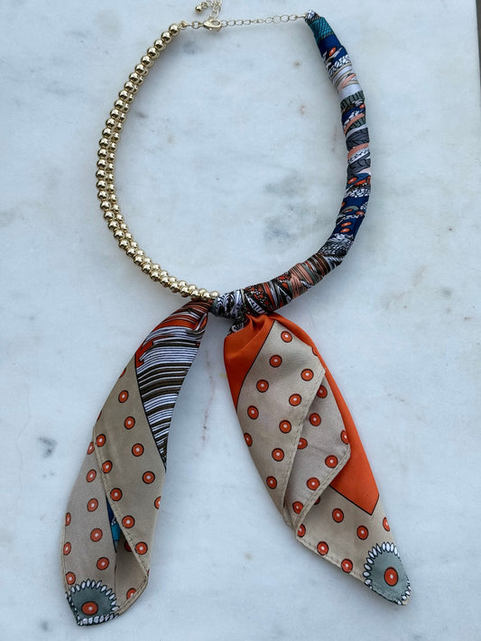 the margie scarf necklace