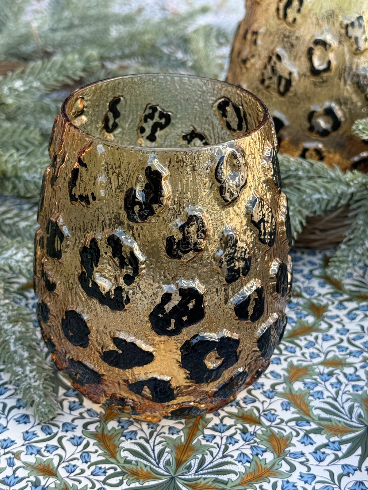 the wild night out stemless wine glass